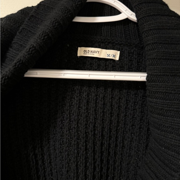 Cosy knit tie sweater from Old Navy - Picture 3 of 3